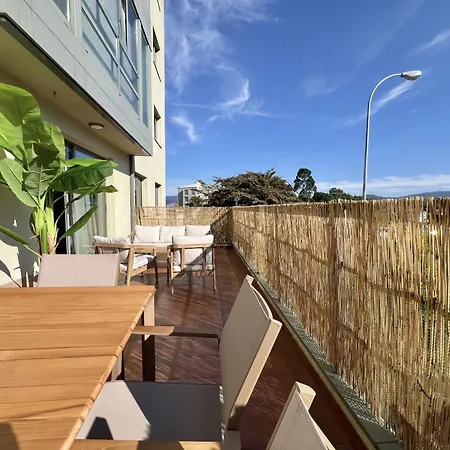 아파트 Baruhaus Piscina Terraza Y Parking Rianxo